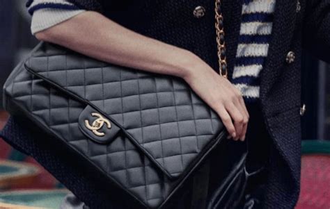 bolso chanel como saber si es original|Como saber si un bolso Chanel es original .